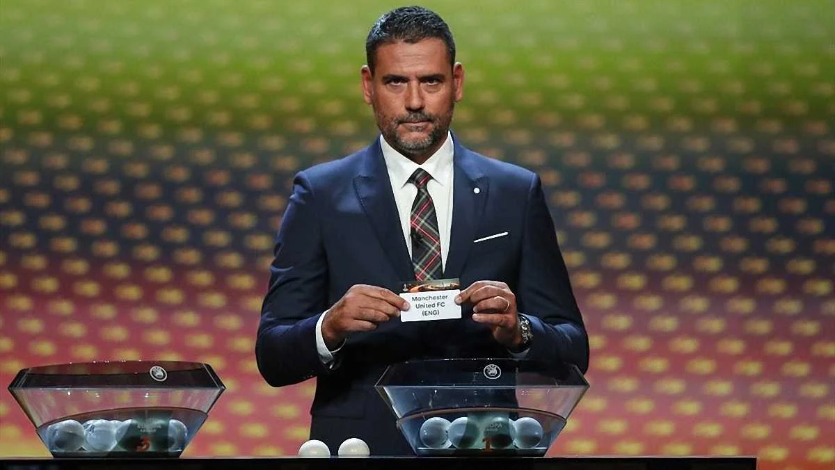 "Зоря" зіграє проти МЮ / УЄФА