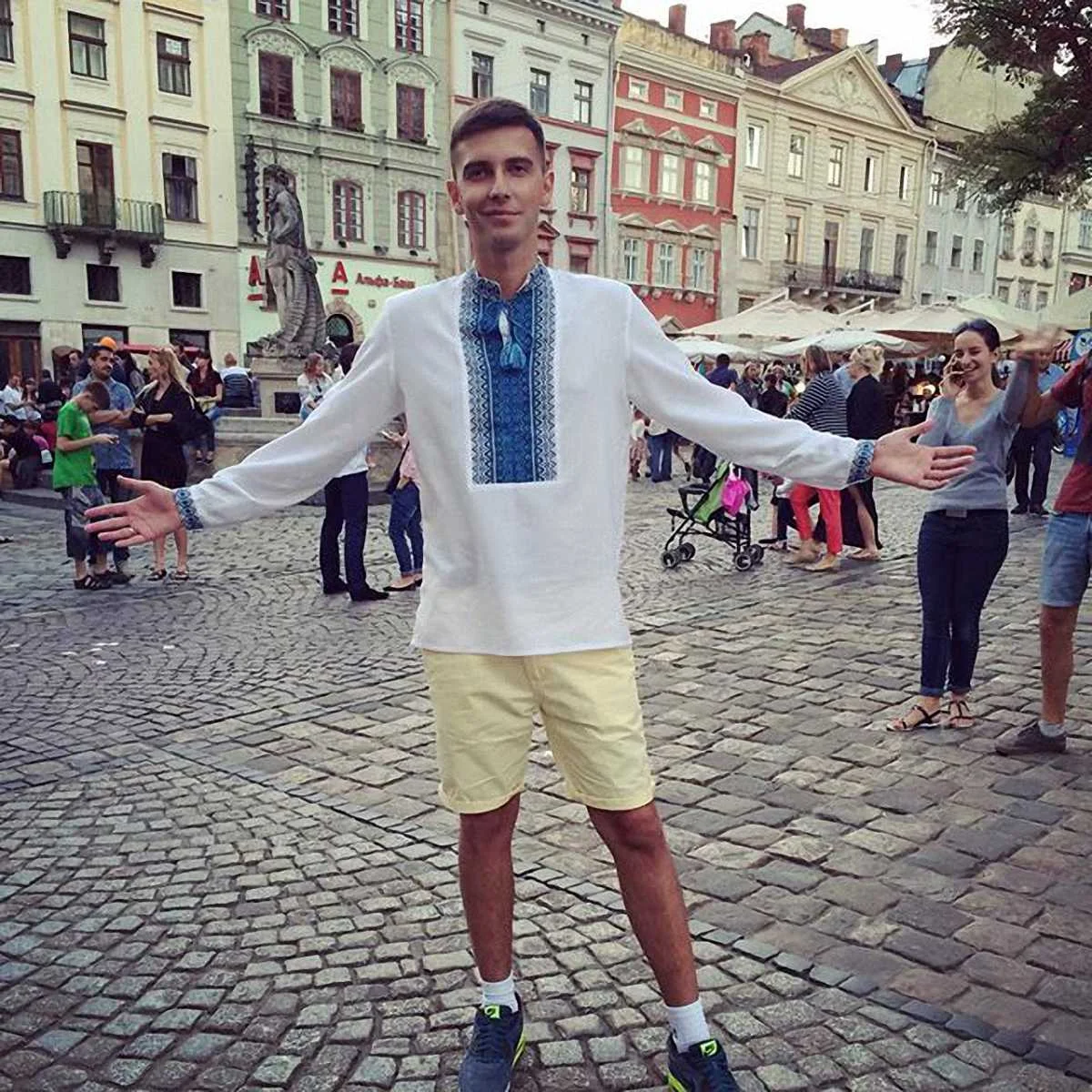 Євген Мостовик / Vk