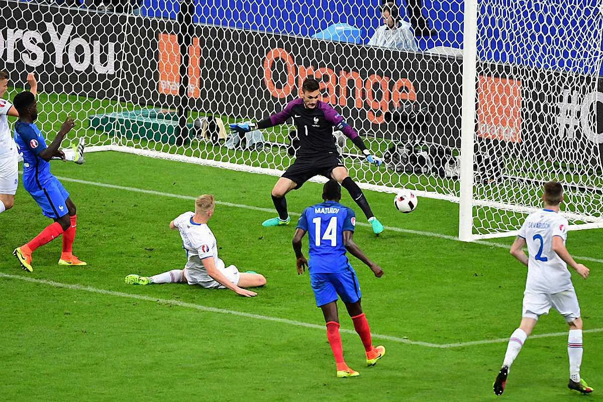 Сігторссон забивав Франції і Англії на Чемпіонаті Європи / фото Getty Images