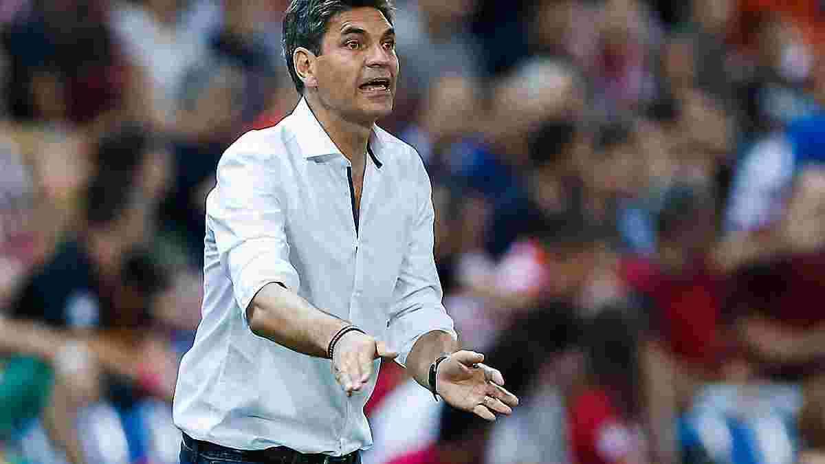 Головний тренер "Алавеса" Пеллегріно розповів, як вдалось переграти "Барселону" на її полі