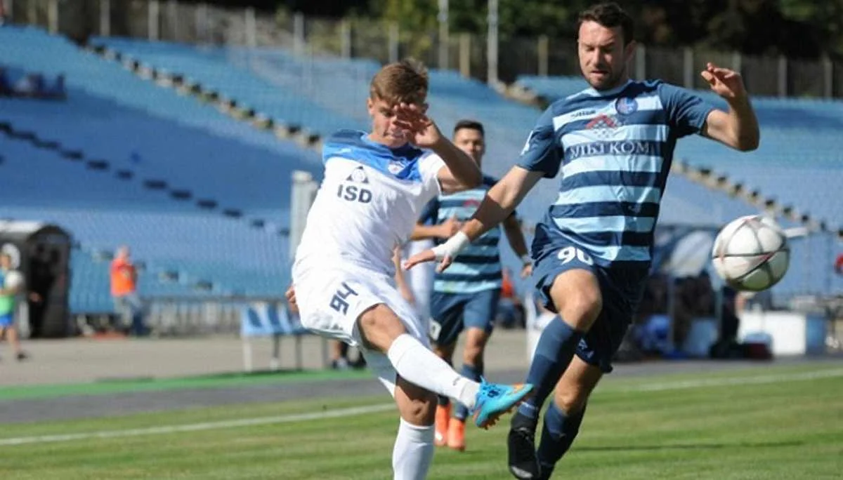 "Олимпик" переиграл "Сталь" / ФК "Сталь"