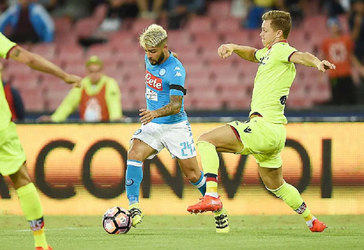 Инсинье обыгрывает оппонентов / Getty Images