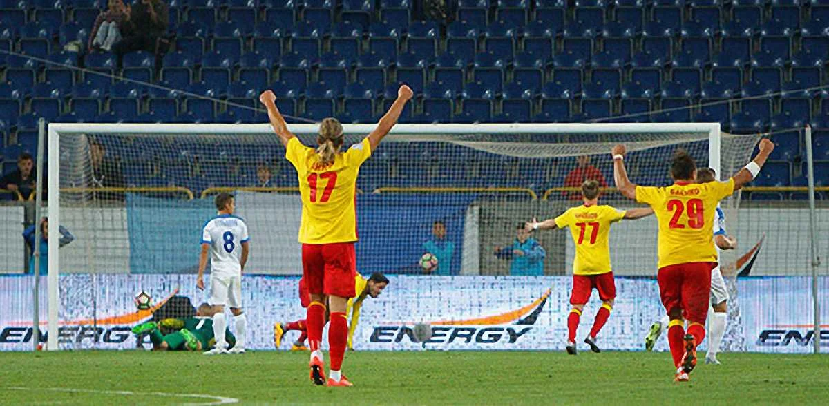 "Днепр" – "Зирка" / фото пресс-службы ФК "Днепр" (С. Козин)