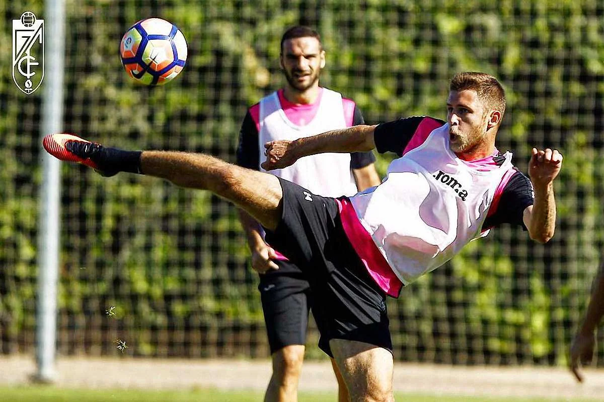 Артем Кравец / фото ФК "Гранада"