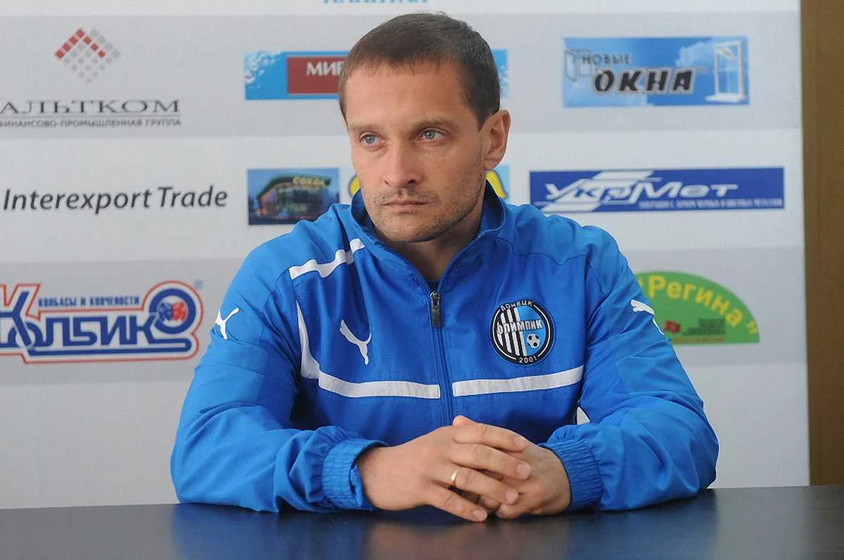 Роман Санжар