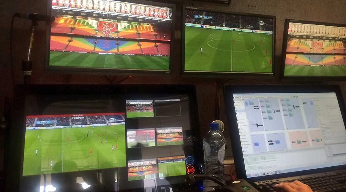 Вот так выглядит рабочее место видеорефери