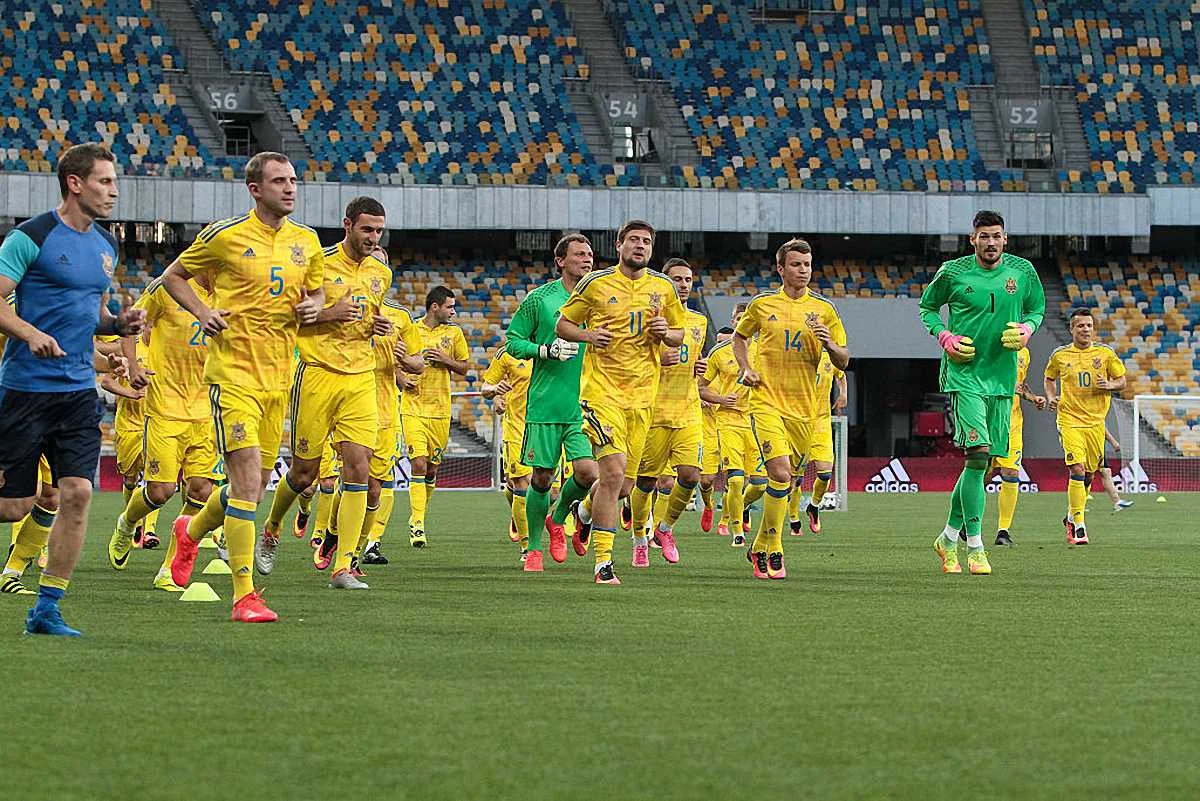 Украина сыграет с Косово в Польше / getty images