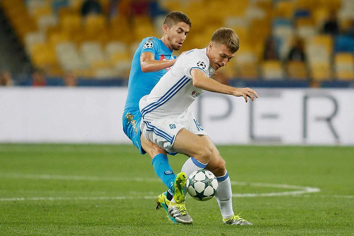 Сидорчук в матче с "Наполи"