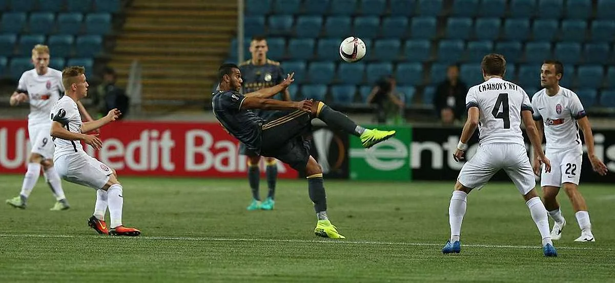 Матч "Зоря" – "Фенербахче" / фото Getty Images