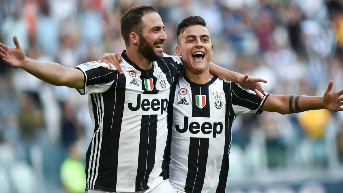 Гонсало Игуаин и Пауло Дибала