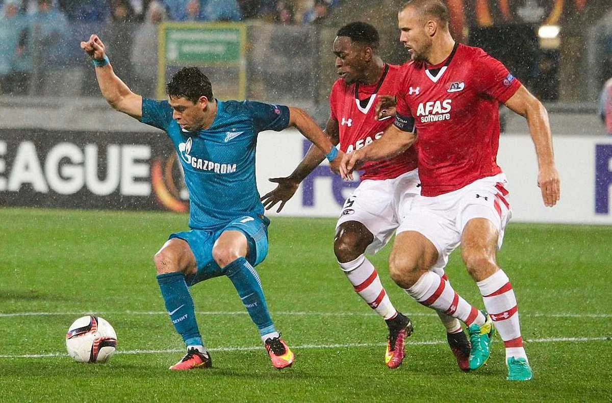 Джулиано не устает забивать за "Зенит" / фото Getty Images