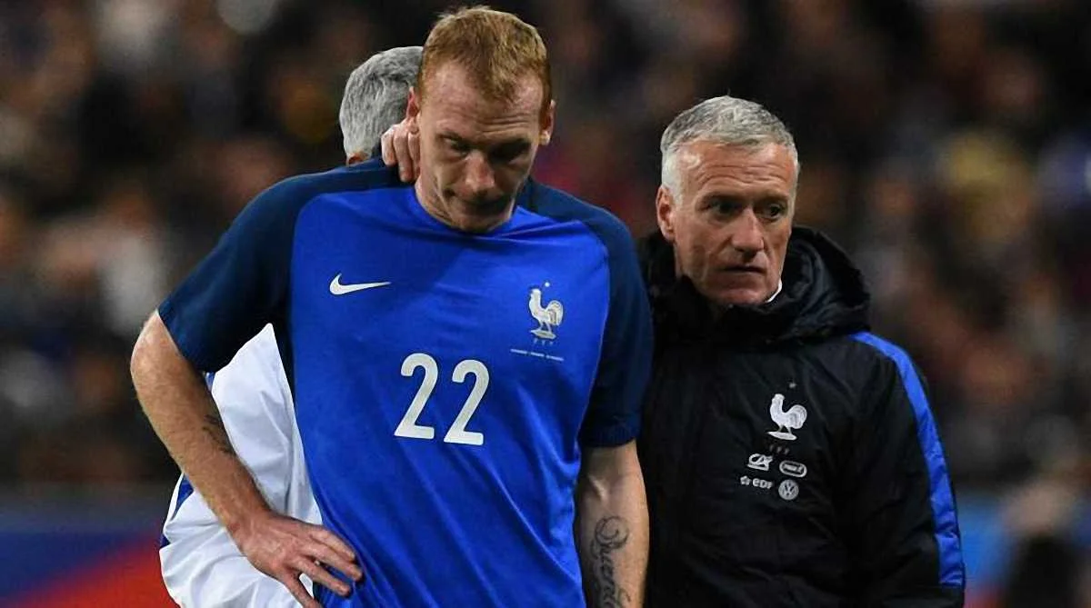 Матье рядом с Дешамом / фото Getty Images