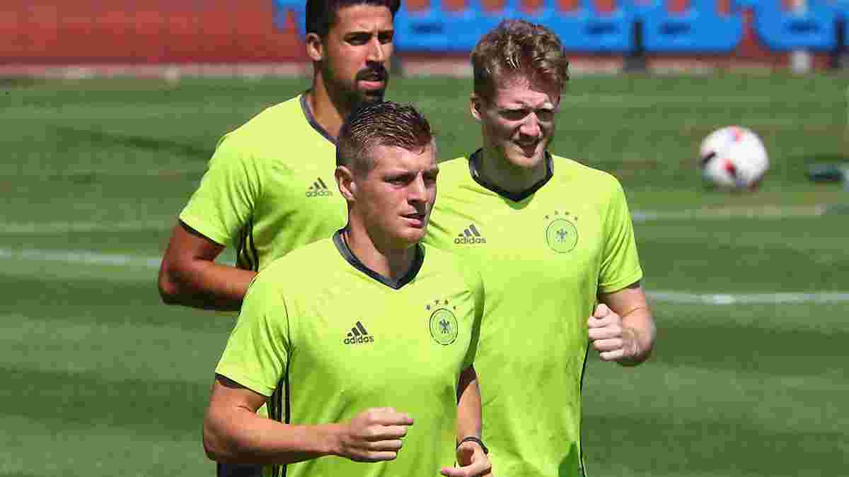 Кроос та Хедіра вийдуть у стартовому складі Німеччини в матчі проти Чехії