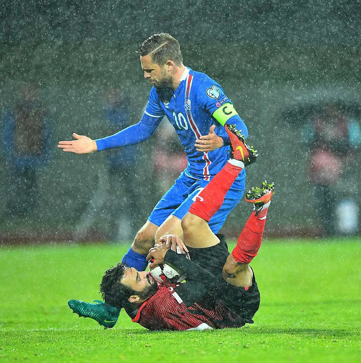 Збірна Ісландії набирає максимум вдома / фото Getty Images