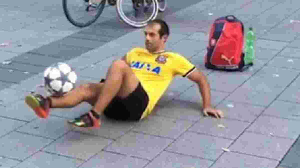 Тренер "Баварії" знайшов фантастичного фрістайлера на вулицях Мюнхена – з'явилось відео