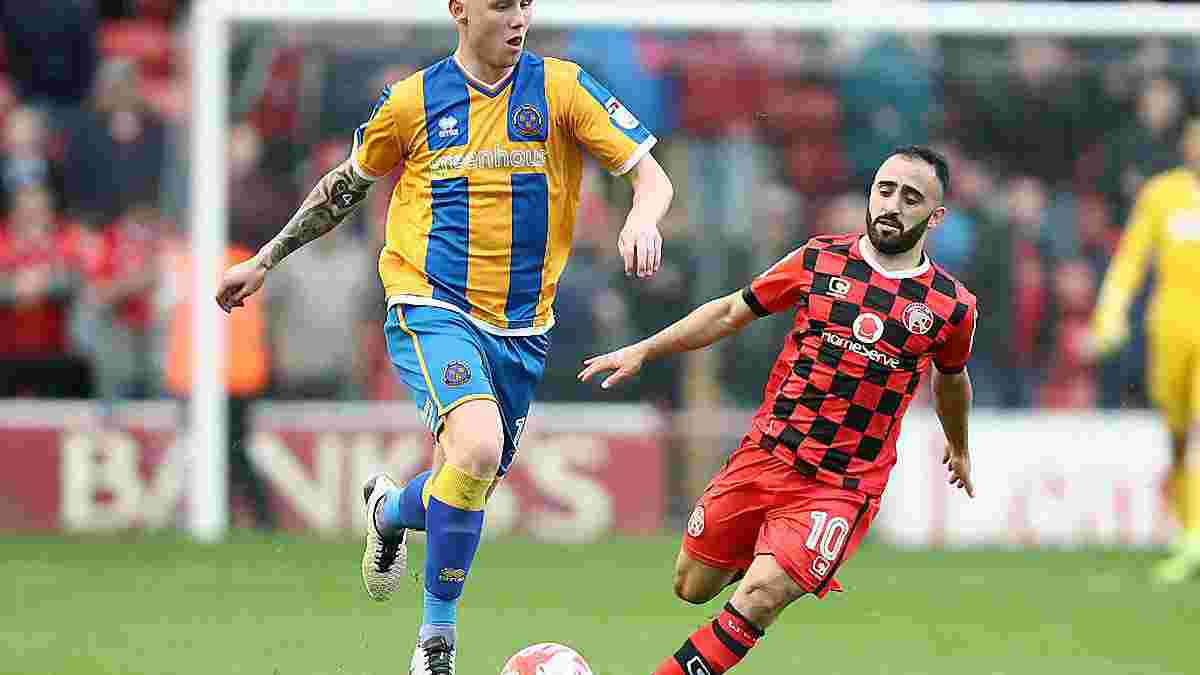 "Турецький Мессі" забив гол з центра поля в Англії – з'явилось відео