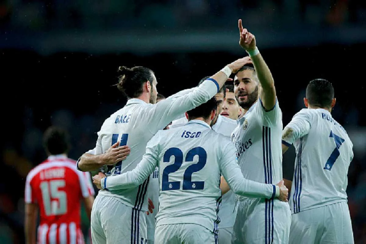 Бензема святкує швидкий гол / Getty Images