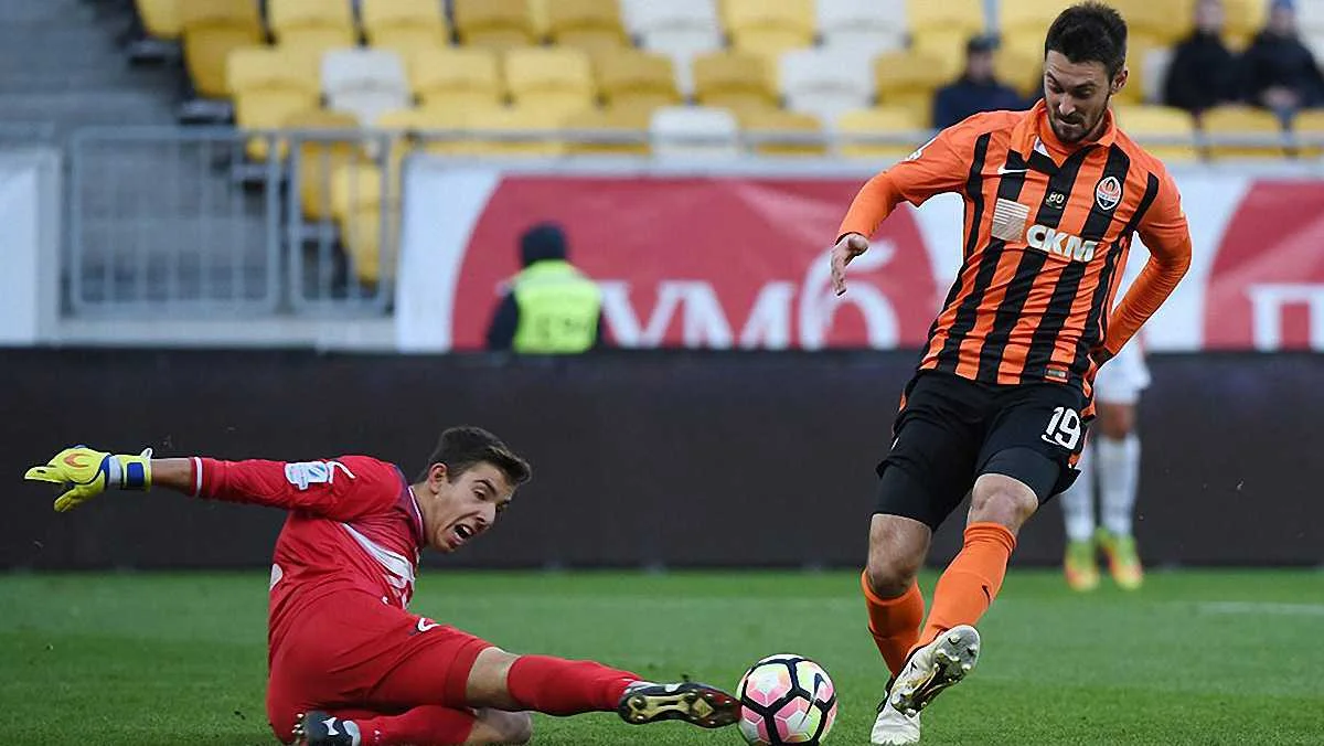 Факундо Феррейра і Данило Каневцев / фото ФК "Шахтар"