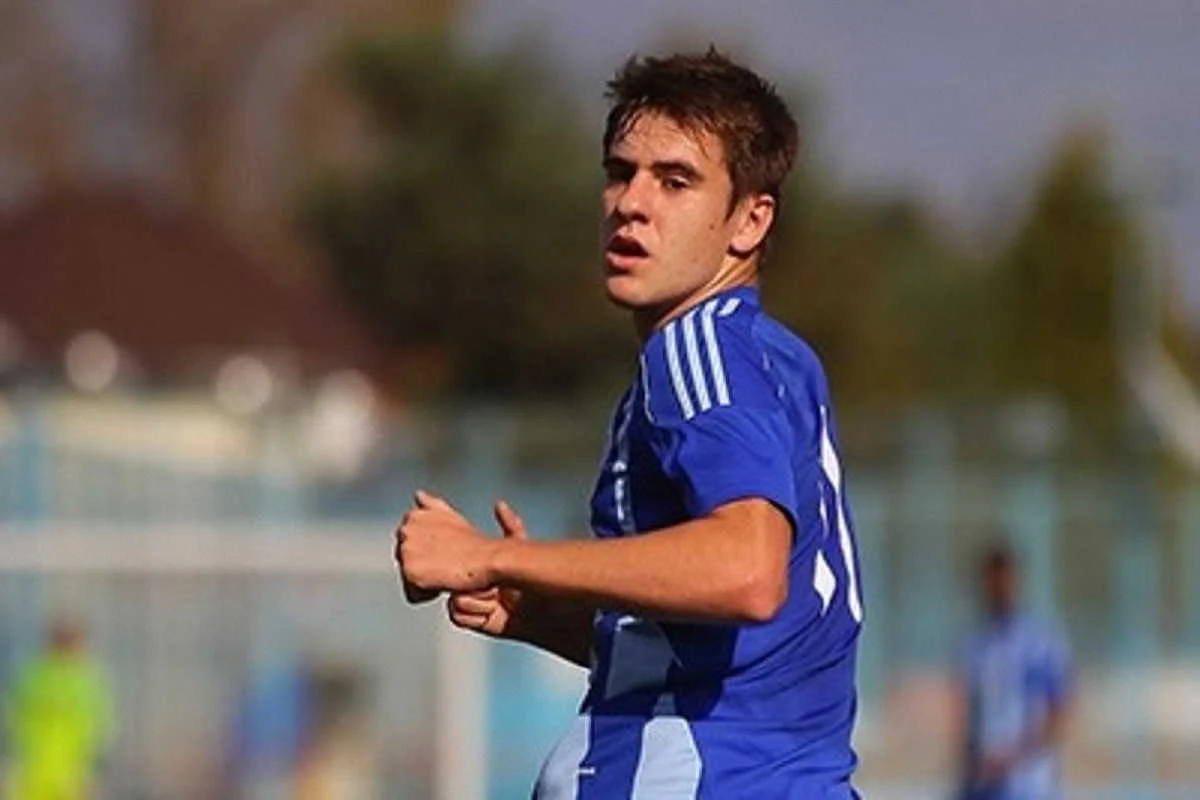 Артем Бєсєдін