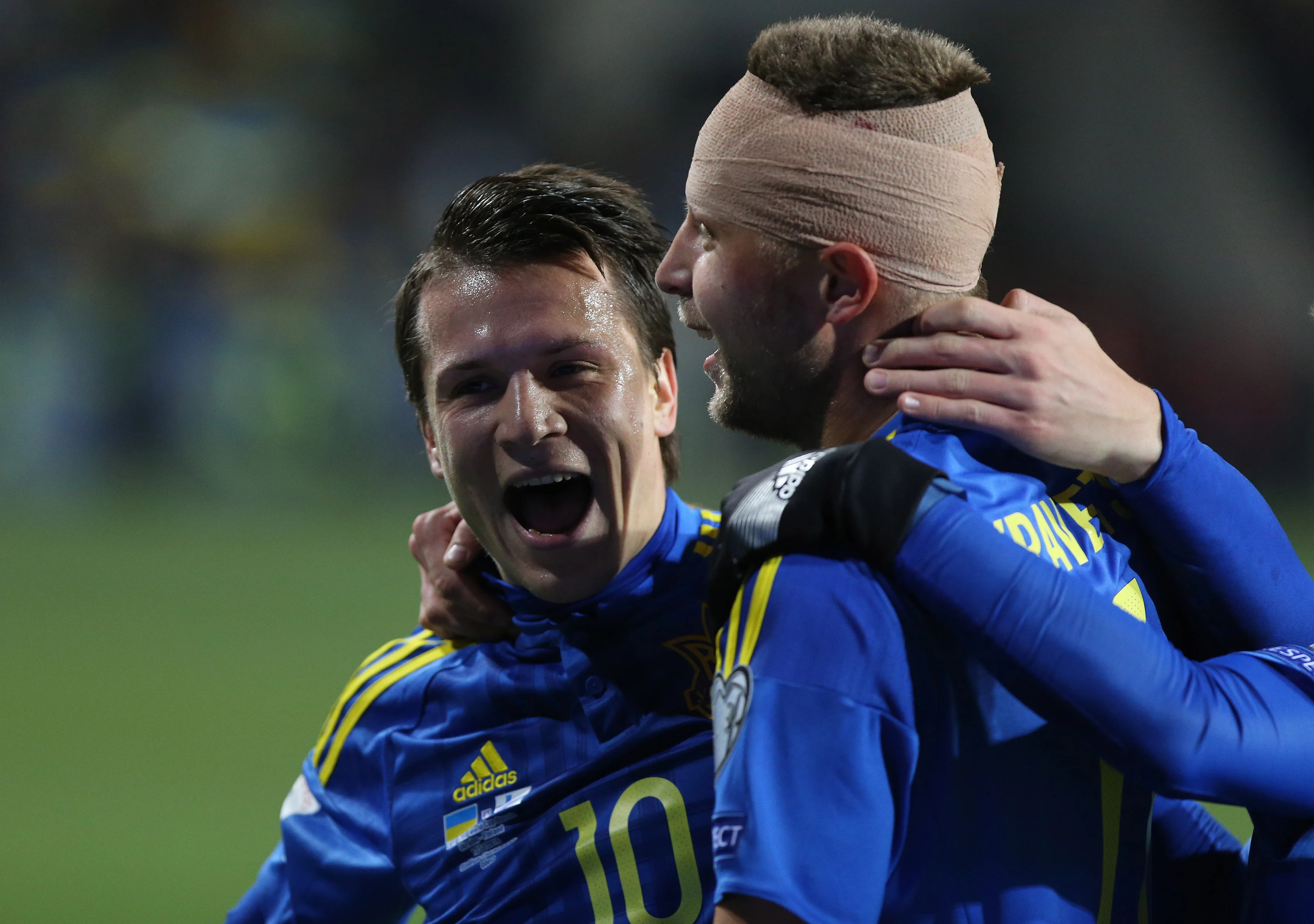 Артем Кравец и Евгений Коноплянка