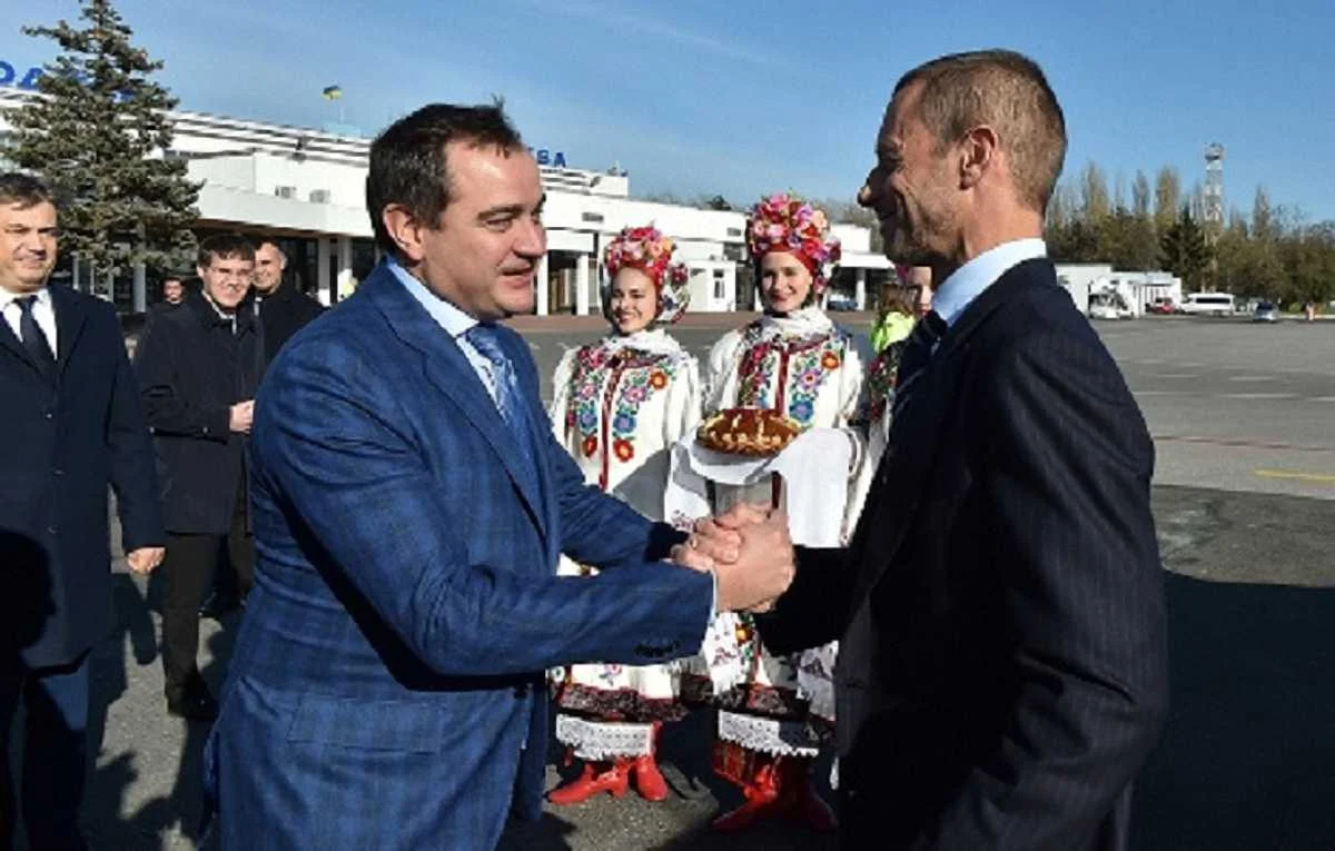 Павелко зустрічає Чеферіна / фото Павла Кубанова