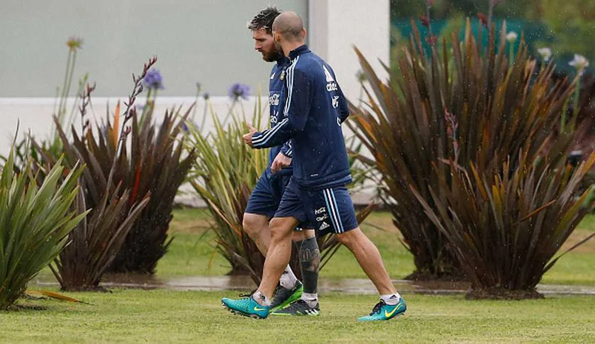 Мессі та Маскерано / фото Getty Images