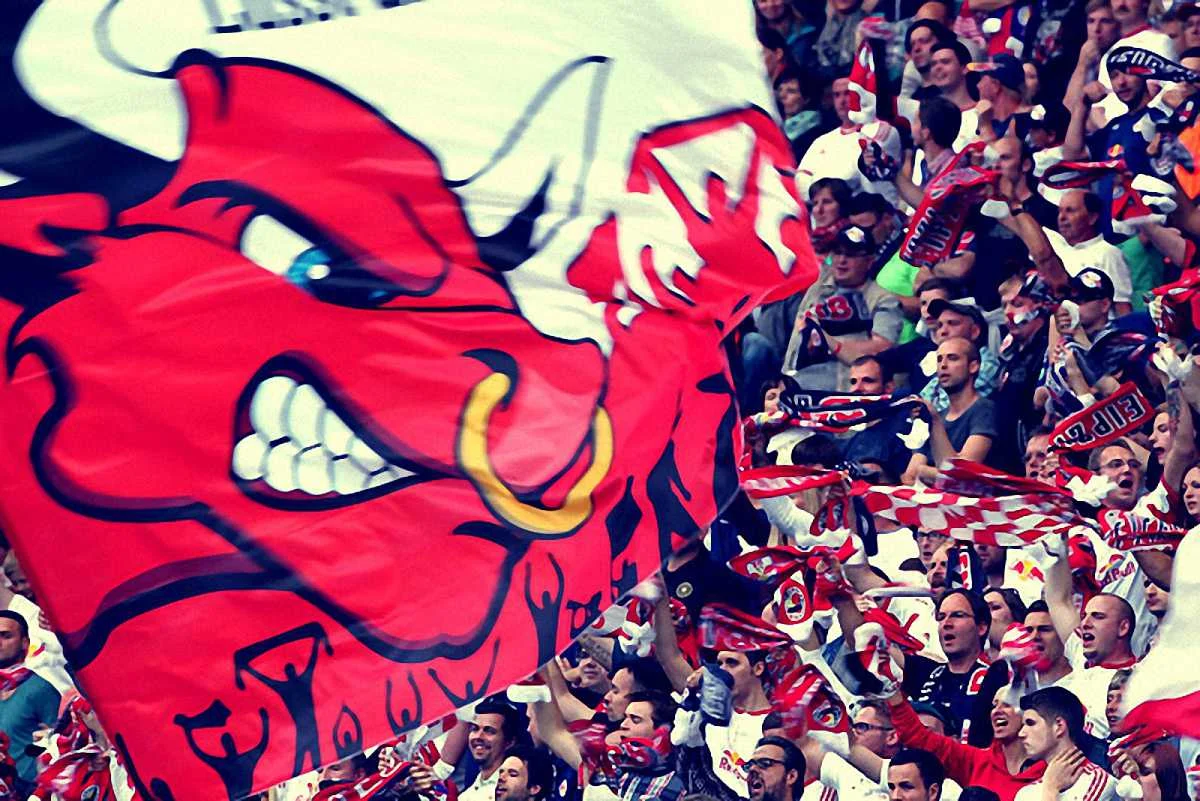 "Бики" атакують / Getty images