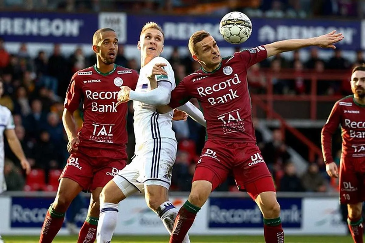 Лукаш Теодорчик у боротьбі / фото Getty Images