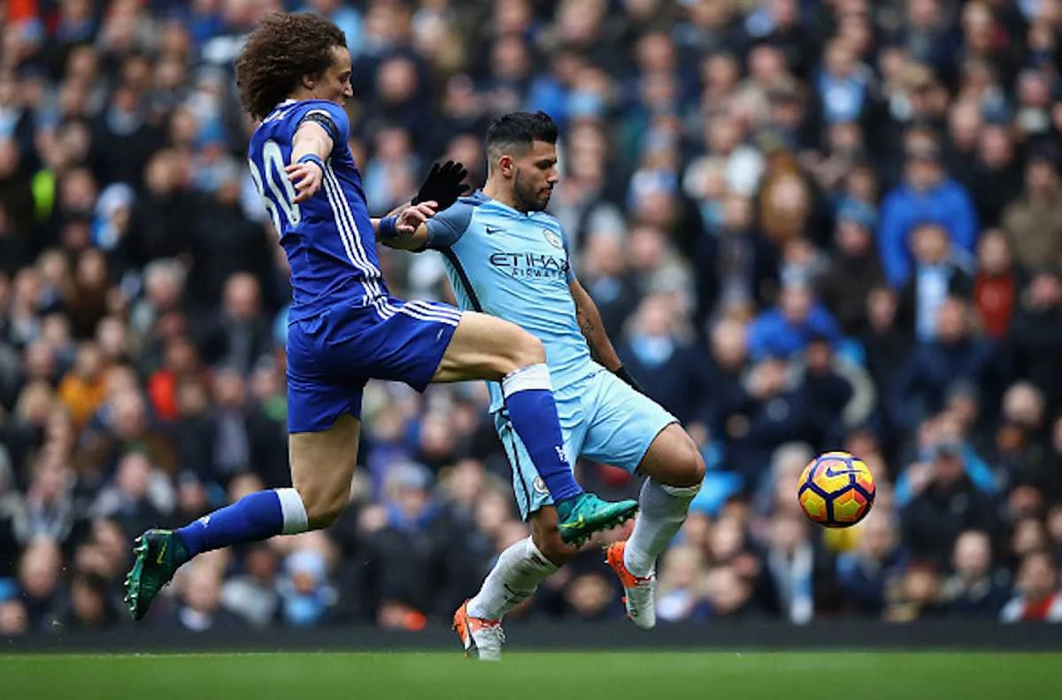 Давід Луїс та Серхіо Агуеро / Getty Images