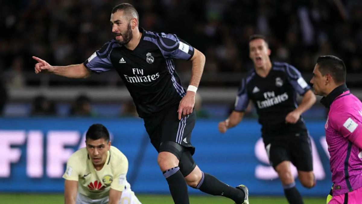 Бензема святкує гол / Getty Images