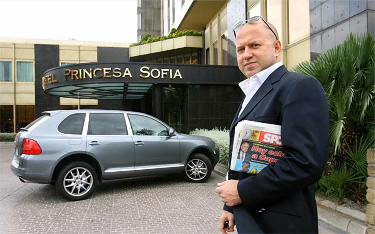 Дмитрий Селюк