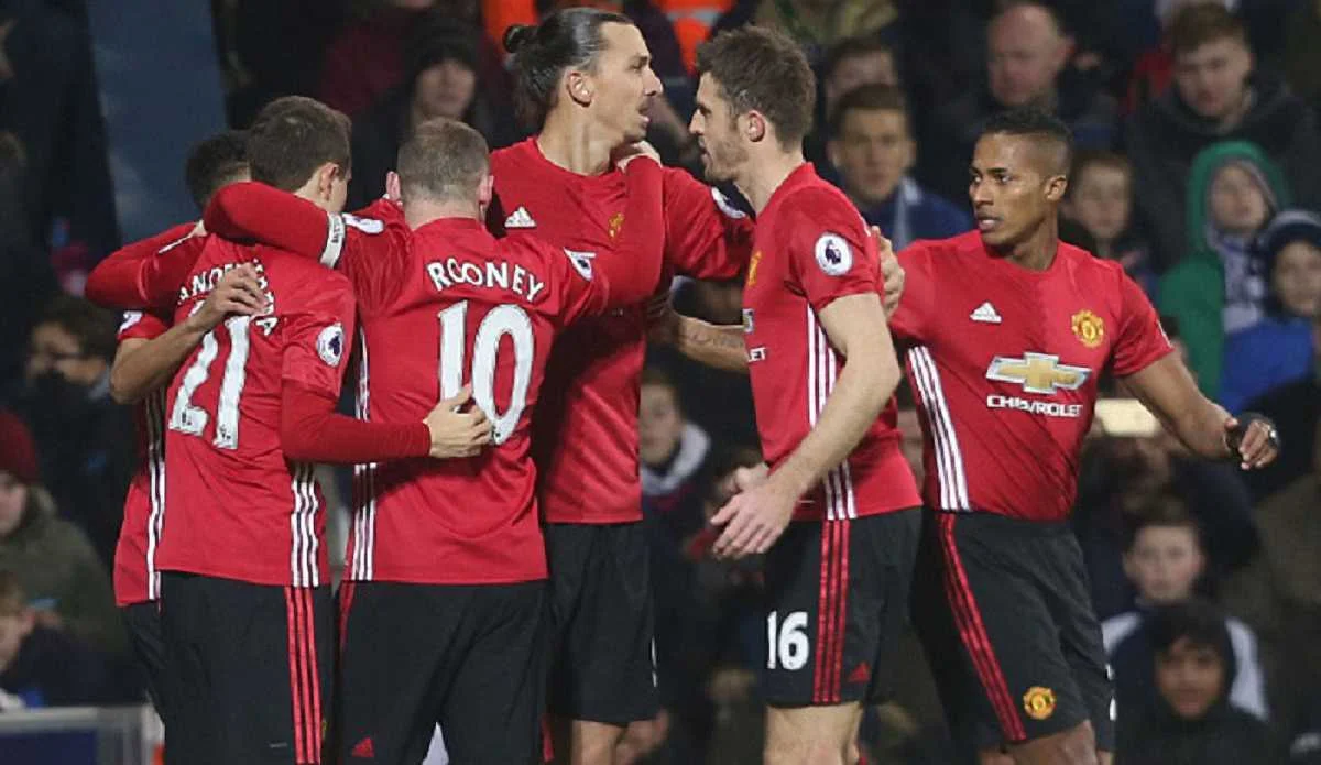 Ибрагимович принимает поздравления / Getty Images