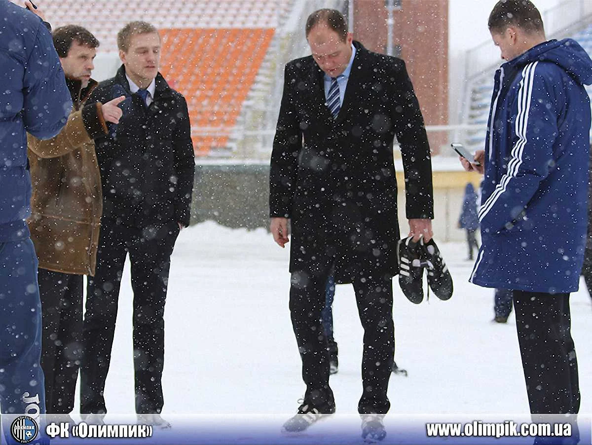 Стадион "Юбилейный" в день матча "Олимпик" – "Карпаты" / ФК "Олимпик"