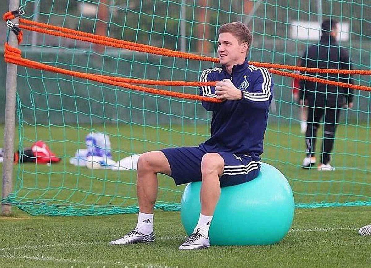 Владислав Калитвинцев