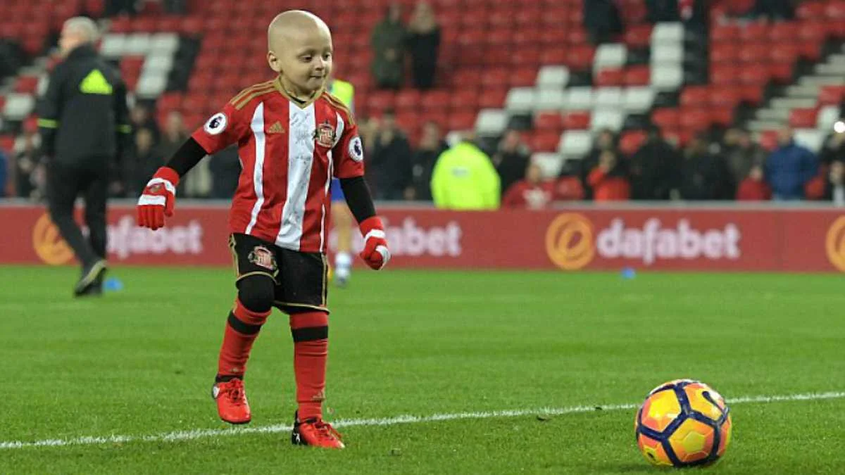 Брэдли Лоури забивает гол месяца в АПЛ