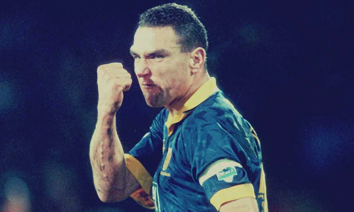 Винни Джонс