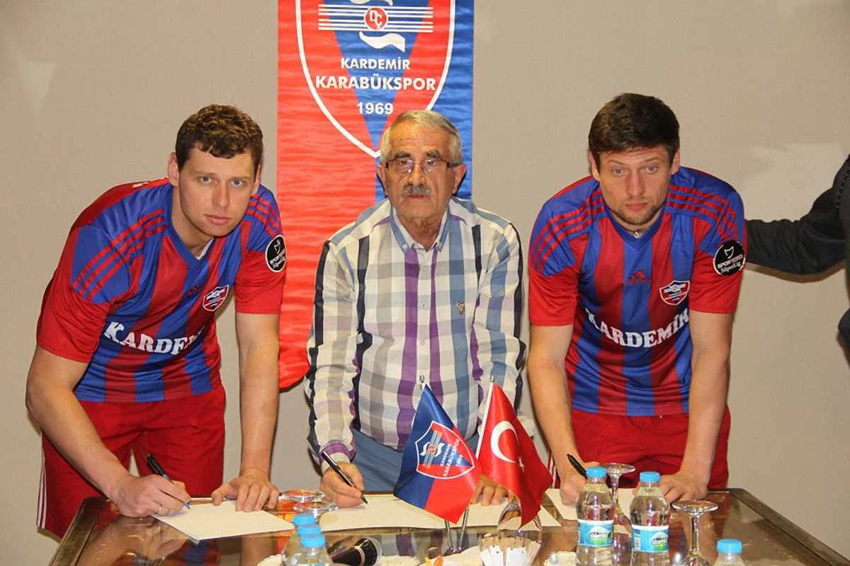 Олександр Рибка та Євген Селезньов / Офіційний сайт "Карабюкспору"