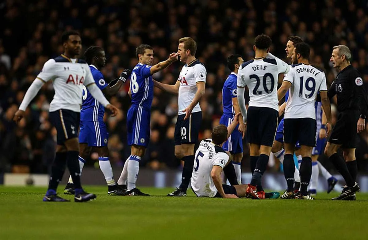 Момент матчу