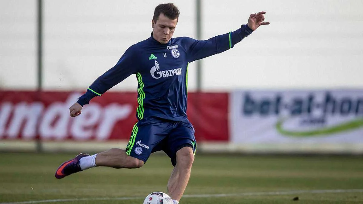 Евгений Коноплянка