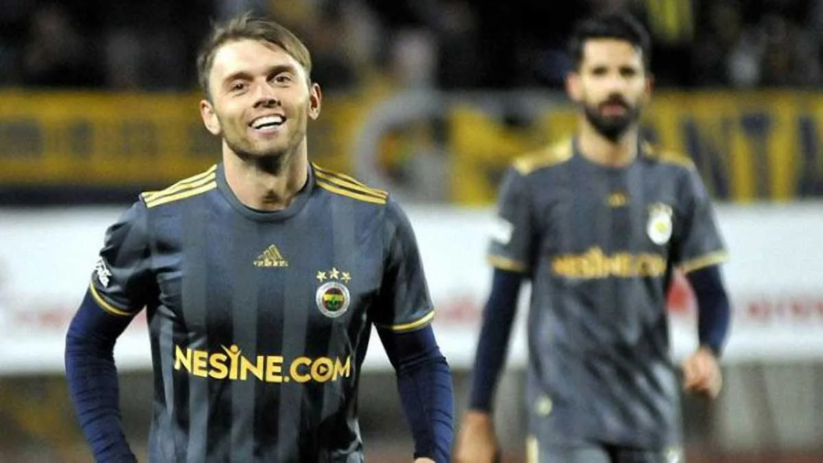 Александр Караваев / Fanatik