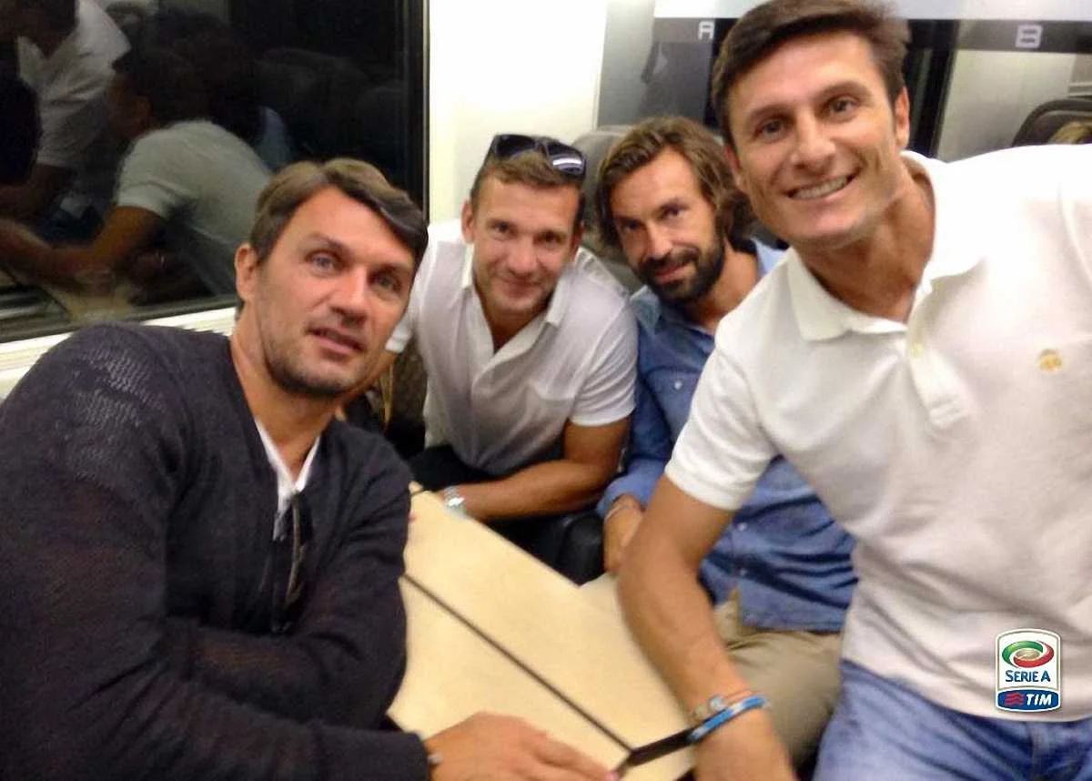 Динозаври Кальчо Мальдіні з Дзанетті в компанії Шевченка і Пірло