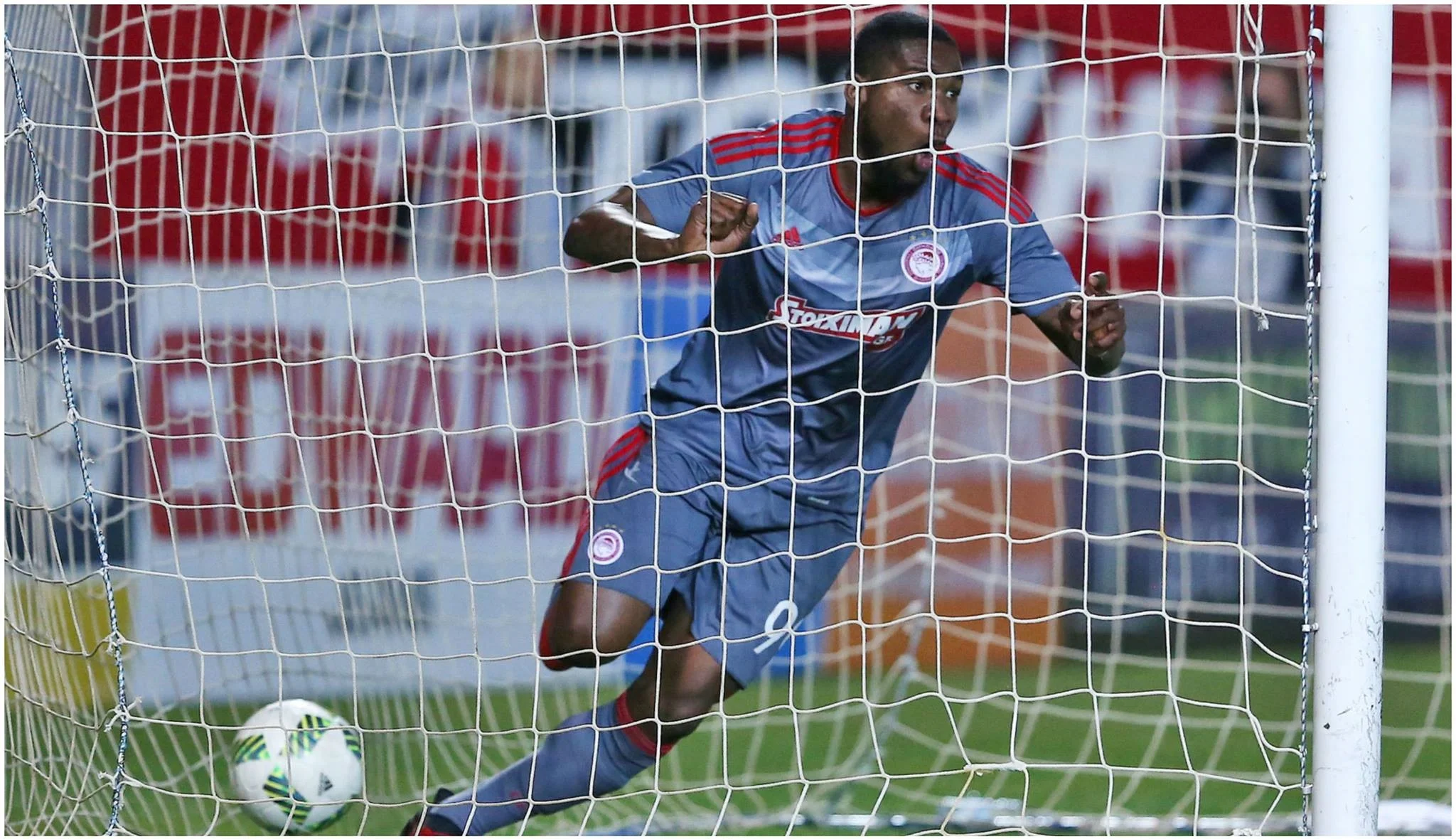 Браун Идейе / твиттер "Олимпиакоса"