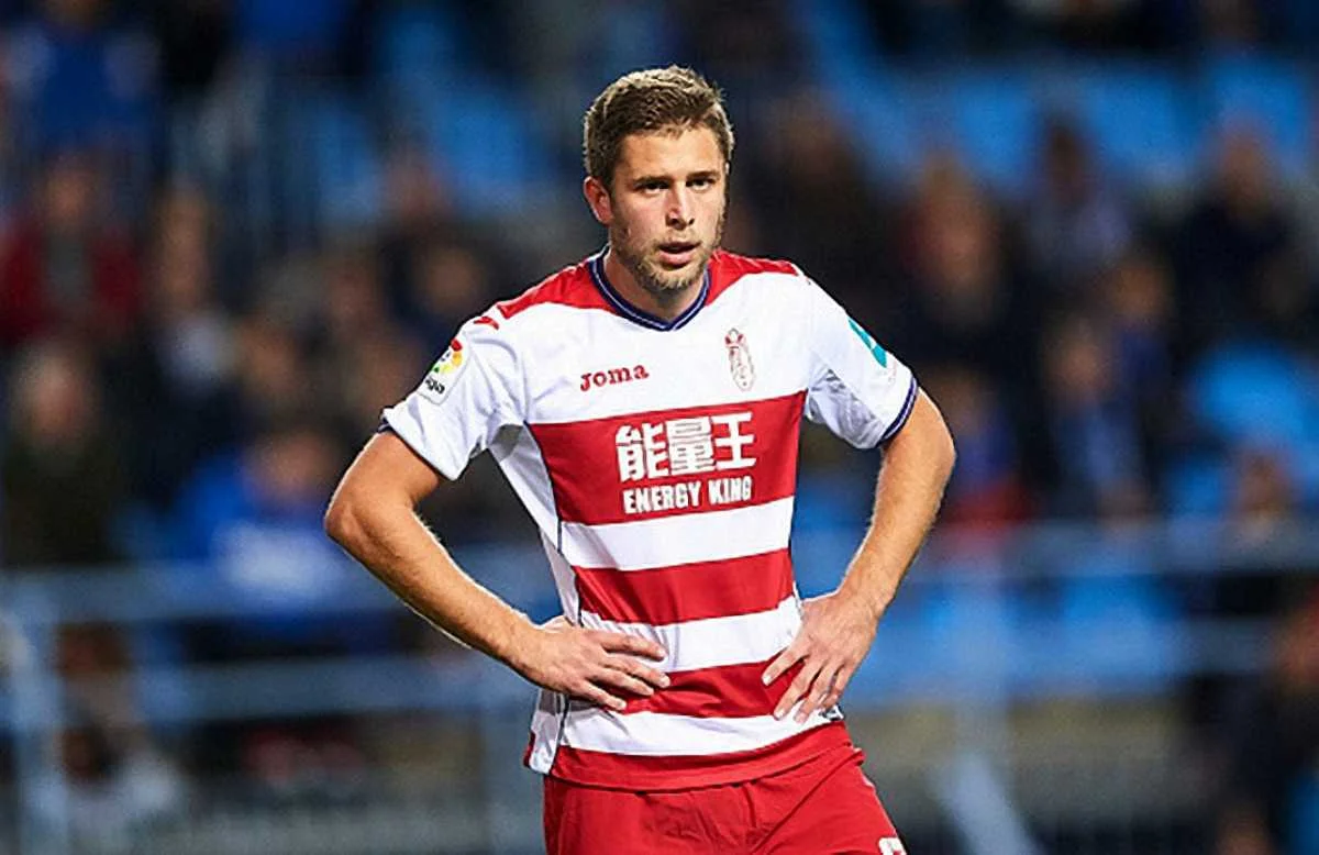 Артем Кравець