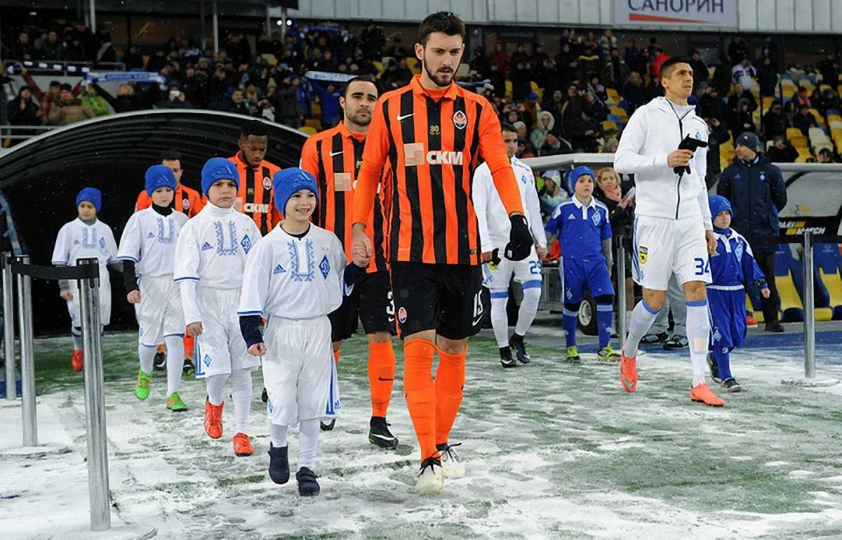 "Динамо" – "Шахтер" / ФК "Шахтер"