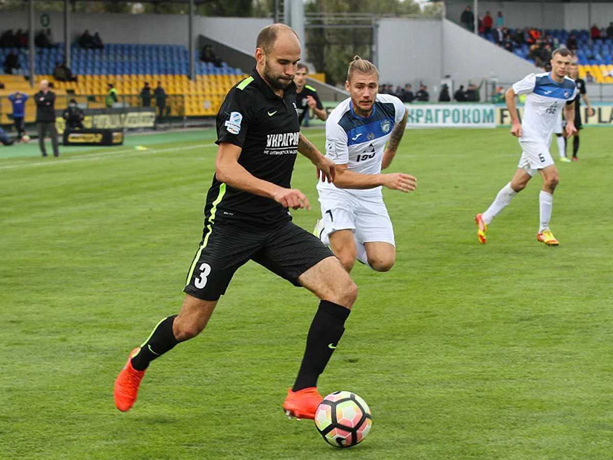 Станислав Микицей