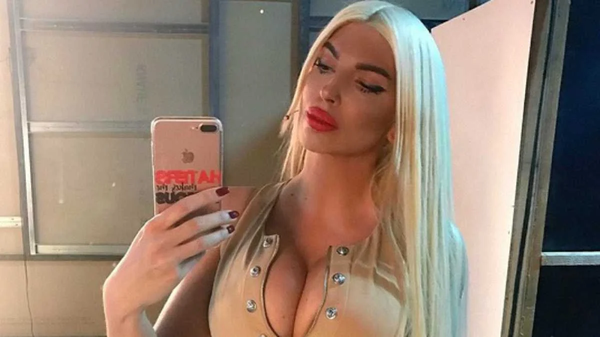 Єлена Карлеуша