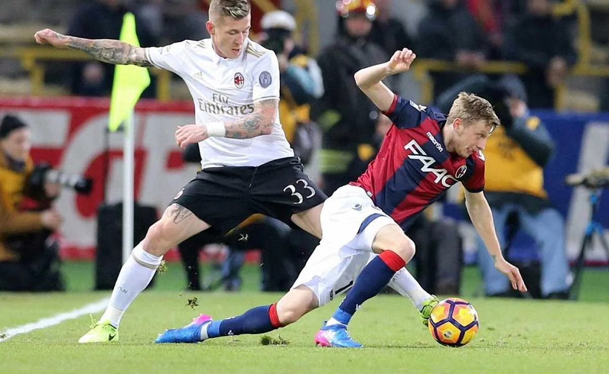 "Болонья" – "Милан" / Getty Images