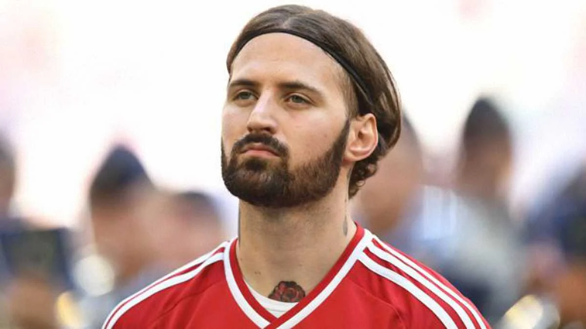 Тамаш Кадар