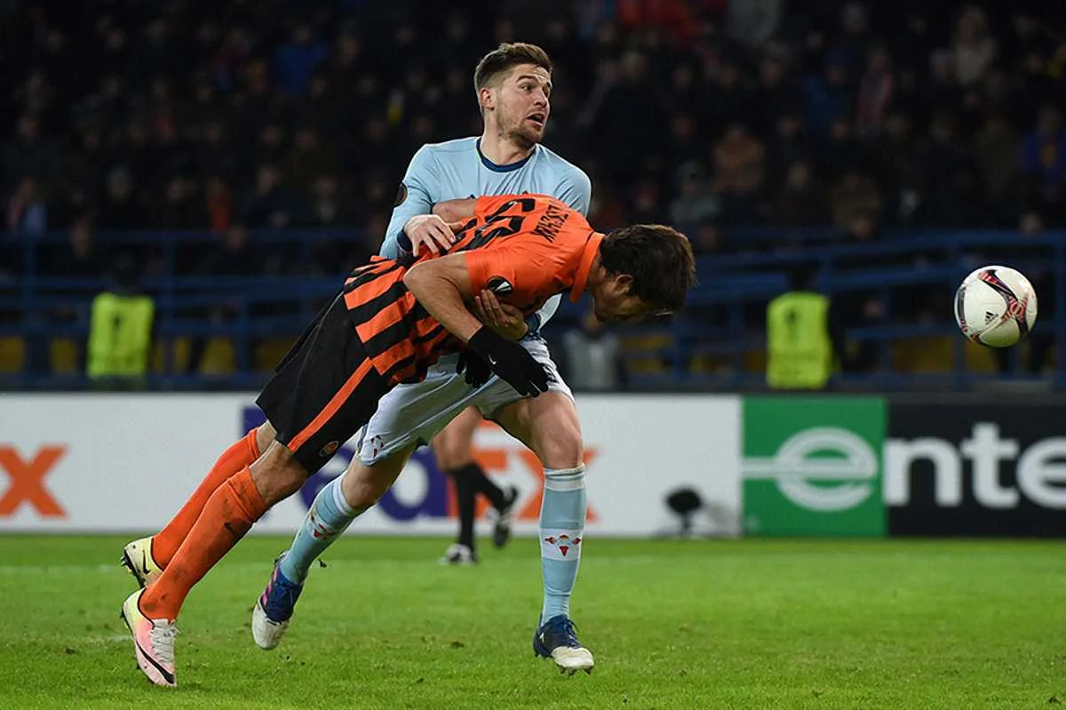 Бланко Лещук не розпечатав Альвареса цього разу / фото ФК "Шахтар"