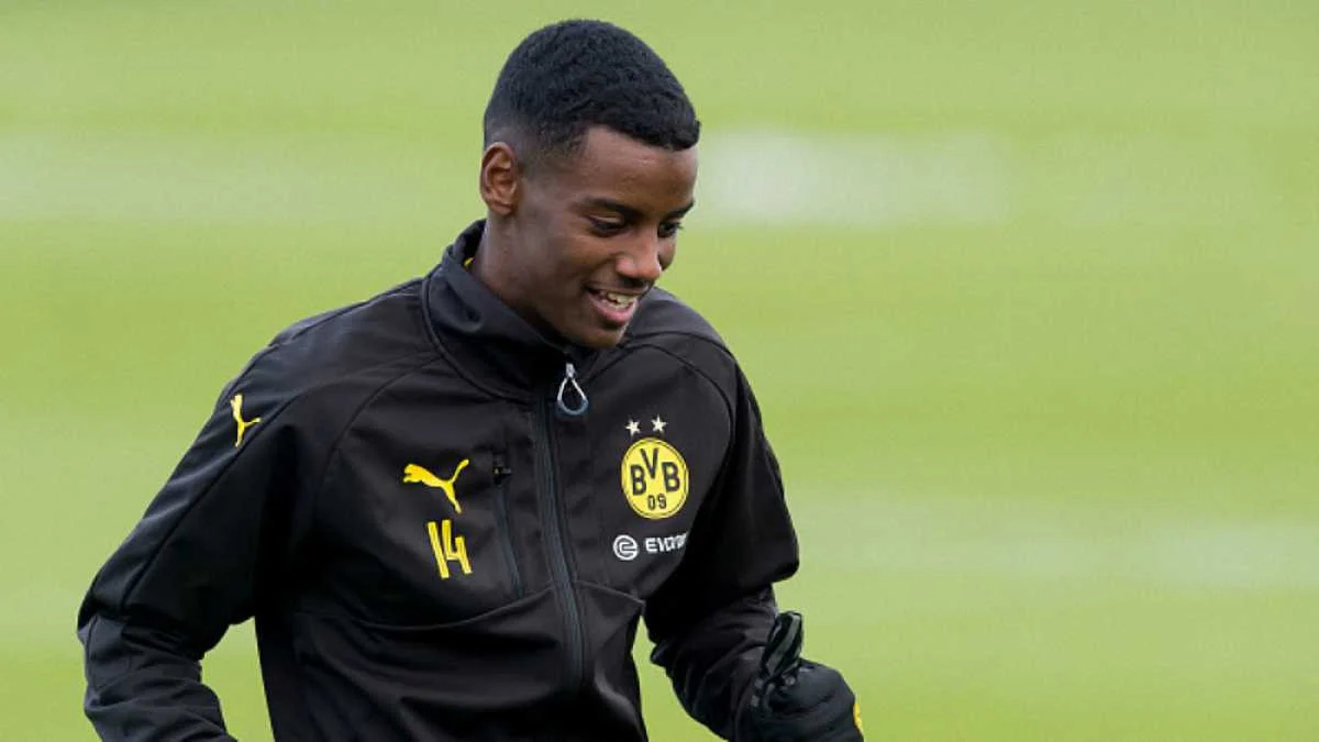 Александр Исак / Getty Images